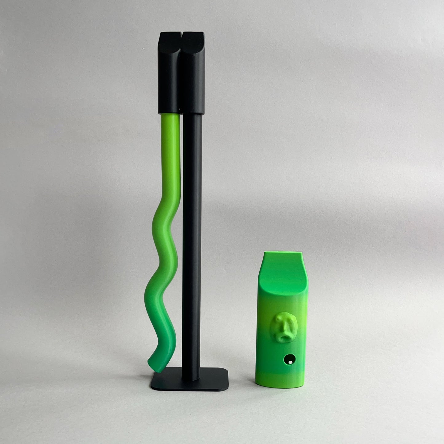 Set of 2 pipes (green gradient bastard and wobbly finger)